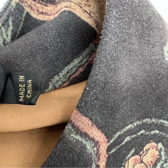 Radzoli XL Black Floral Asymmetrical Button Jacket – Boho Artwear Style - Picture 6 of 14